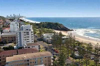 фото отеля Burleigh Surf Apartments