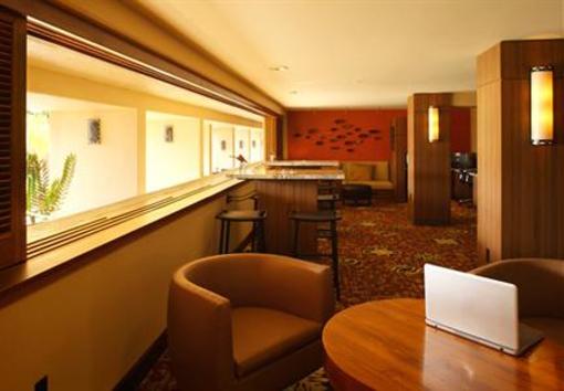 фото отеля Courtyard by Marriott Kauai at Coconut Beach
