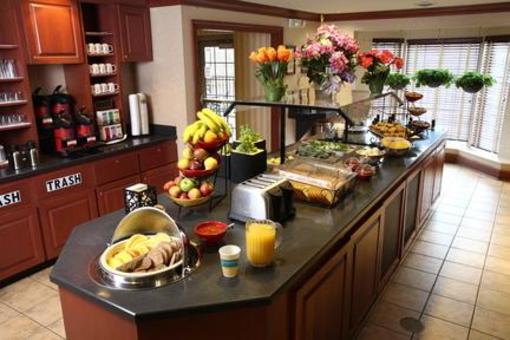 фото отеля Staybridge Suites Chicago Oakbrook Terrace