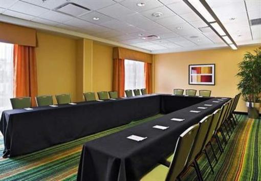 фото отеля Fairfield Inn & Suites Louisville Downtown