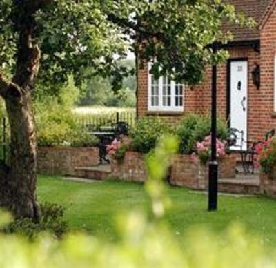 фото отеля French Horn Hotel Sonning