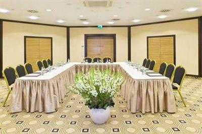 фото отеля Hotel Nikko Dusseldorf
