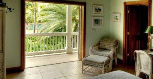 фото отеля The Caribbean Resort Islamorada