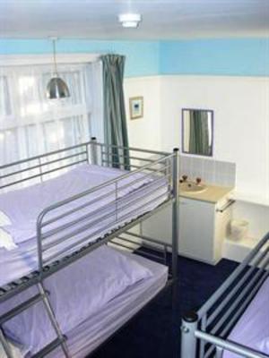 фото отеля Northshorebude Backpackers Hotel