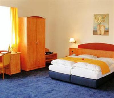 фото отеля Tenne Hotel