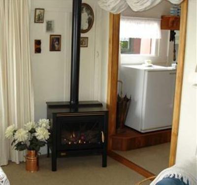 фото отеля Waters Edge Holiday Accommodation