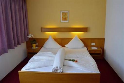 фото отеля Apart Hotel Ideal Ladis