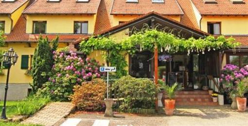 фото отеля Sud Hotel Huttenheim