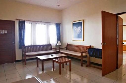 фото отеля Pantai Indah Resort Hotel Barat