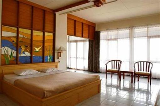 фото отеля Pantai Indah Resort Hotel Barat
