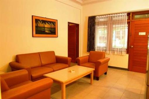 фото отеля Pantai Indah Resort Hotel Barat