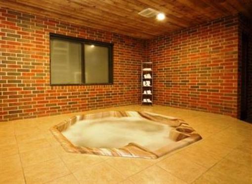 фото отеля BEST WESTERN Mt Pleasant Inn