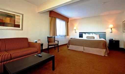 фото отеля BEST WESTERN Mt Pleasant Inn