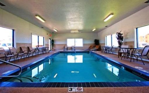 фото отеля BEST WESTERN Mt Pleasant Inn