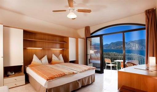 фото отеля Casa Antonelli Hotel Malcesine