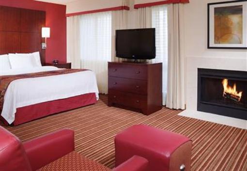 фото отеля Residence Inn Cincinnati Blue Ash
