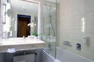 фото отеля Holiday Inn Hamburg