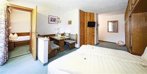 фото отеля Erlebnishotel Hubertushof Leutasch