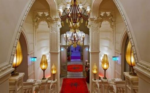 фото отеля Buddha-Bar Hotel Budapest Klotild Palace