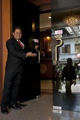 фото отеля Silom City Hotel