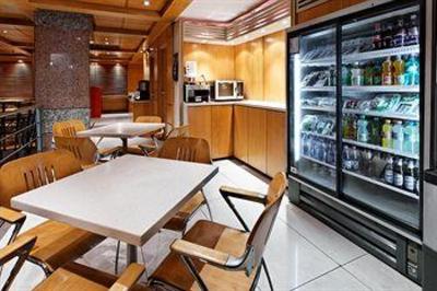 фото отеля Holiday Inn Express Puerto Madero