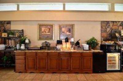 фото отеля BEST WESTERN Plus Landing View Inn & Suites