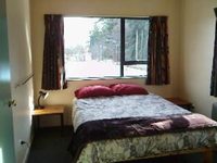 Kakapo Lodge