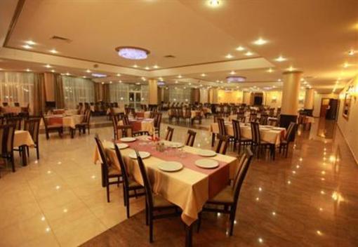фото отеля Hotel Sandoria Targu Mures