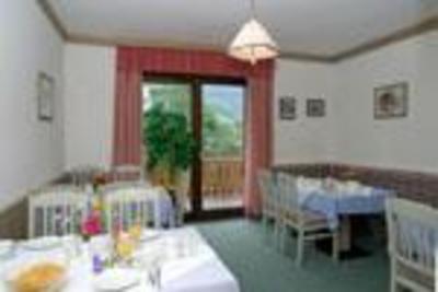 фото отеля Hotel Garni Lisa Cafe Annemarie