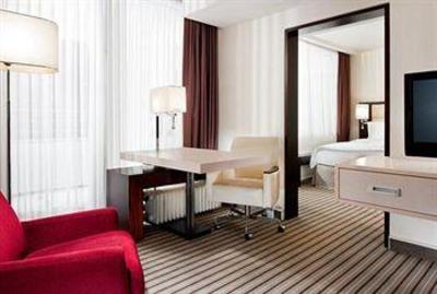 фото отеля Sheraton Munich Arabellapark Hotel
