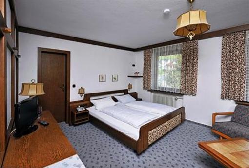 фото отеля Hotel Pflug Ottenhofen im Schwarzwald