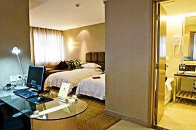 фото отеля Inzone Garland Hotel