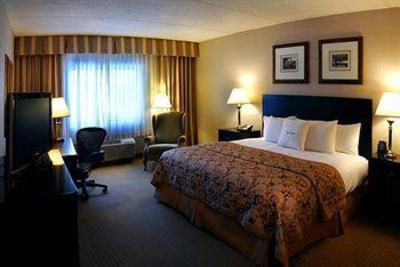 фото отеля Doubletree Hotel Itasca Wood Dale