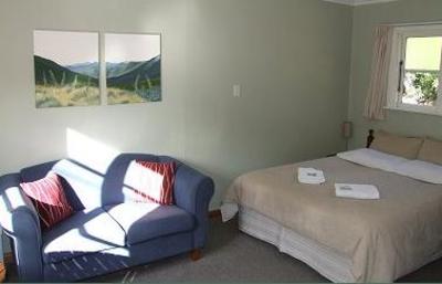 фото отеля Arthur's Pass Alpine Motel