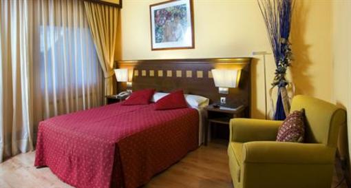 фото отеля Hotel Calatayud