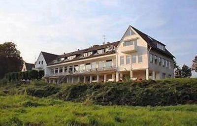 фото отеля Hotel Faehrhaus