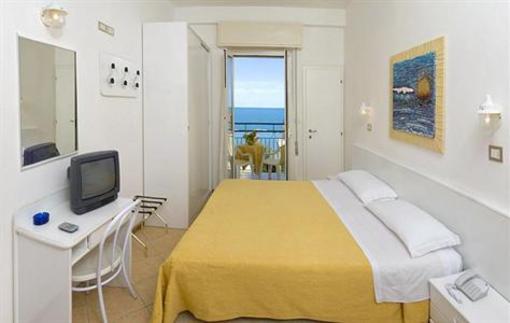 фото отеля Hotel Athena