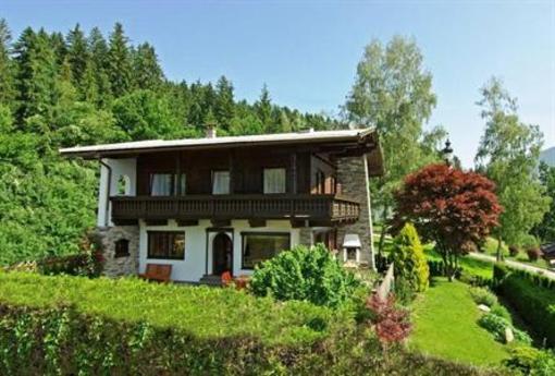 фото отеля ApartHotel Garni Asterhof Fügenberg