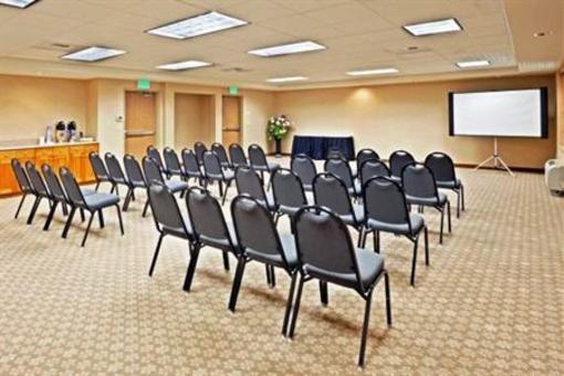 фото отеля Holiday Inn Express Hotel & Suites Lacey