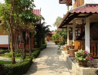 фото отеля J & J Guesthouse