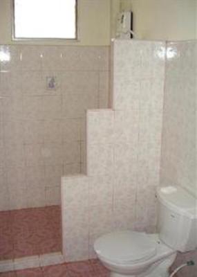 фото отеля J & J Guesthouse