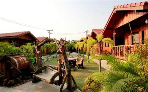 фото отеля J & J Guesthouse