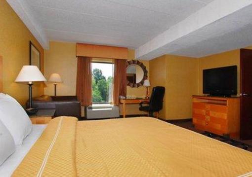 фото отеля Comfort Suites Southpark
