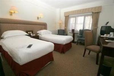 фото отеля Belfry Hotel Sutton Coldfield