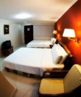 фото отеля The Beverly Boutique Business Hotel Cebu
