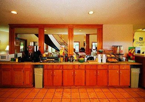 фото отеля Quality Inn Robinsonville