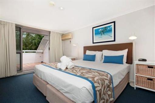 фото отеля Whitehouse Holiday Apartments Port Douglas