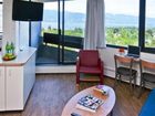 фото отеля West Coast Suites at UBC