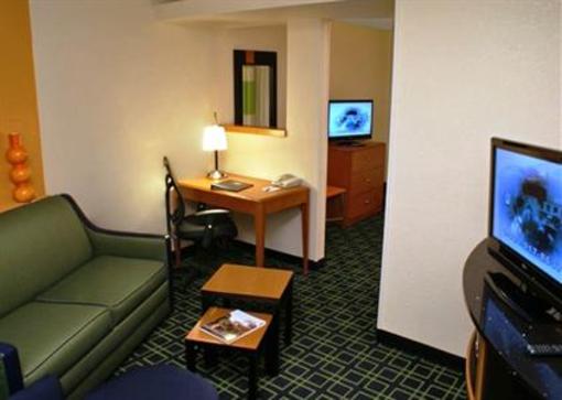 фото отеля Fairfield Inn & Suites Fredericksburg