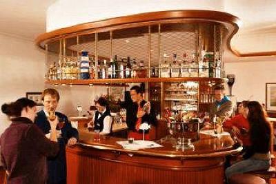 фото отеля Elbotel Hotel-Restaurant Rostock